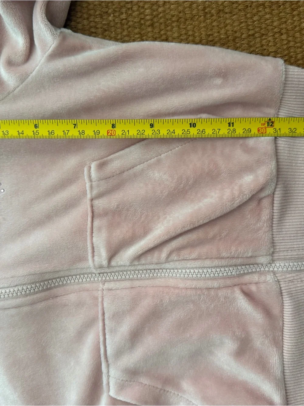 H&M Girls Velour 2-Piece Tracksuit Set – Pink – Size 4T